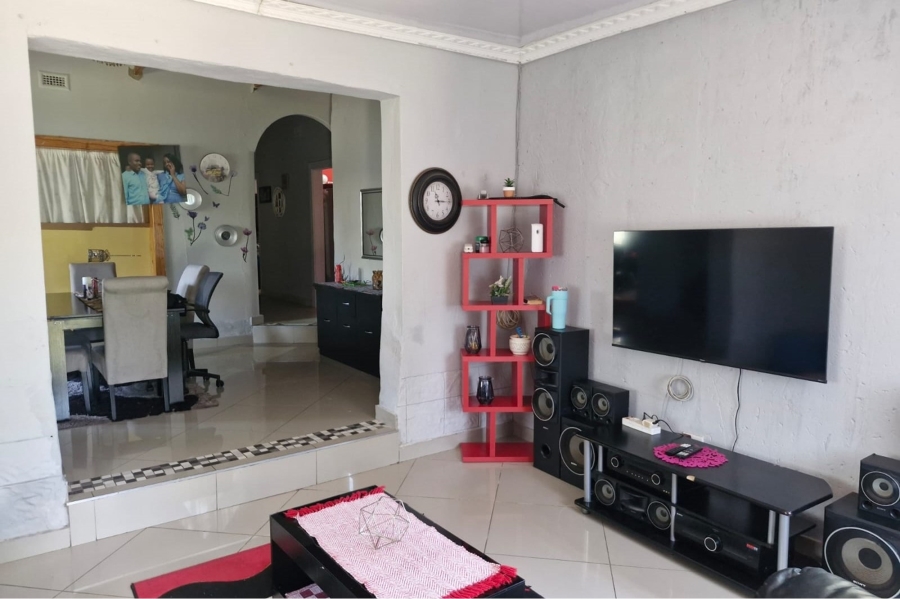 3 Bedroom Property for Sale in Elandia North West